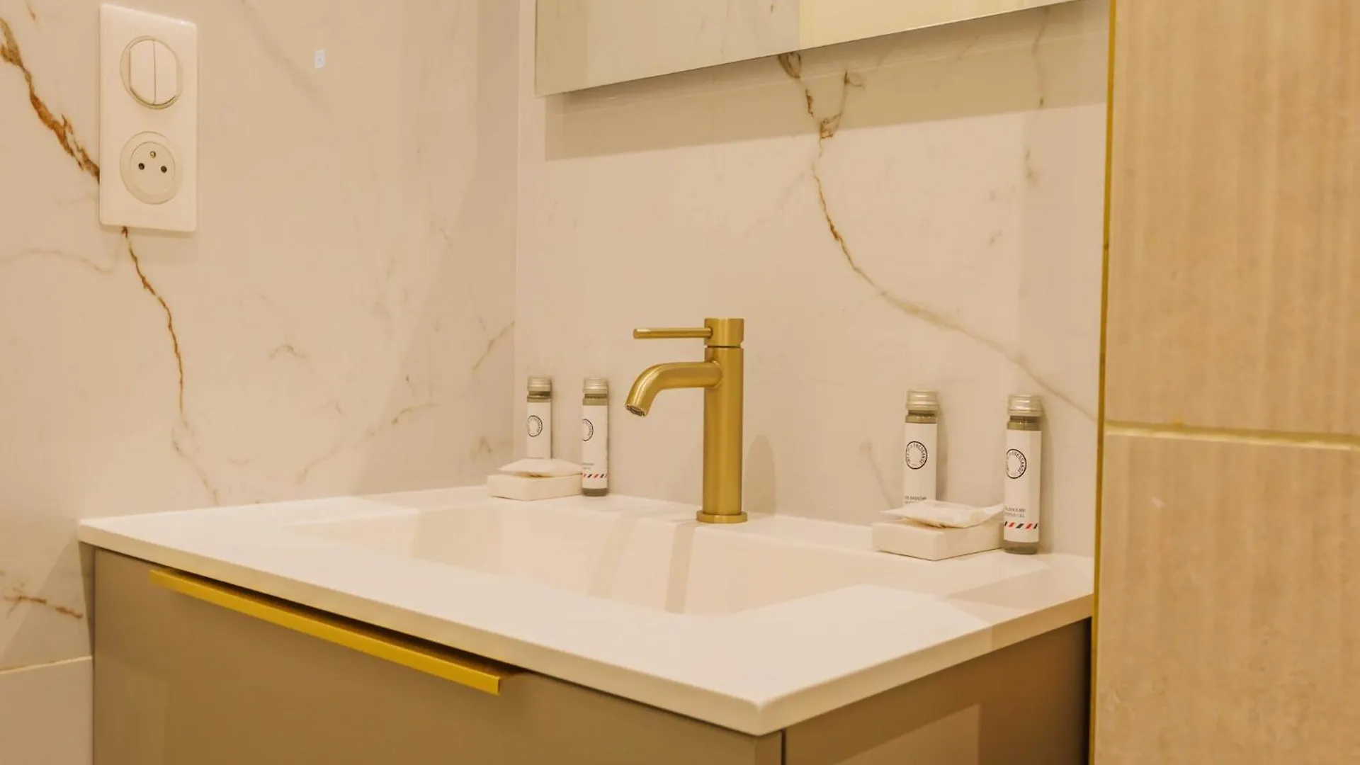 Cosy Apartment -1Bdr 4P -Near Les Halles Paris France